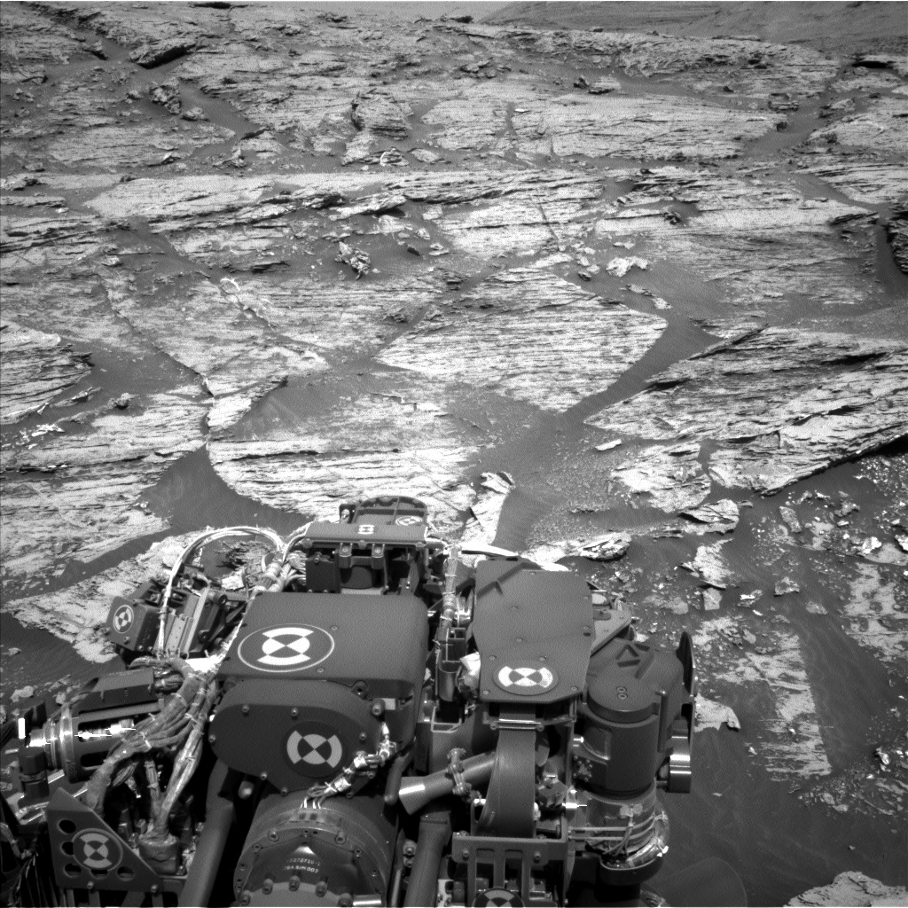 Nasa's Mars rover Curiosity acquired this image using its Left Navigation Camera on Sol 3081, at drive 1958, site number 87