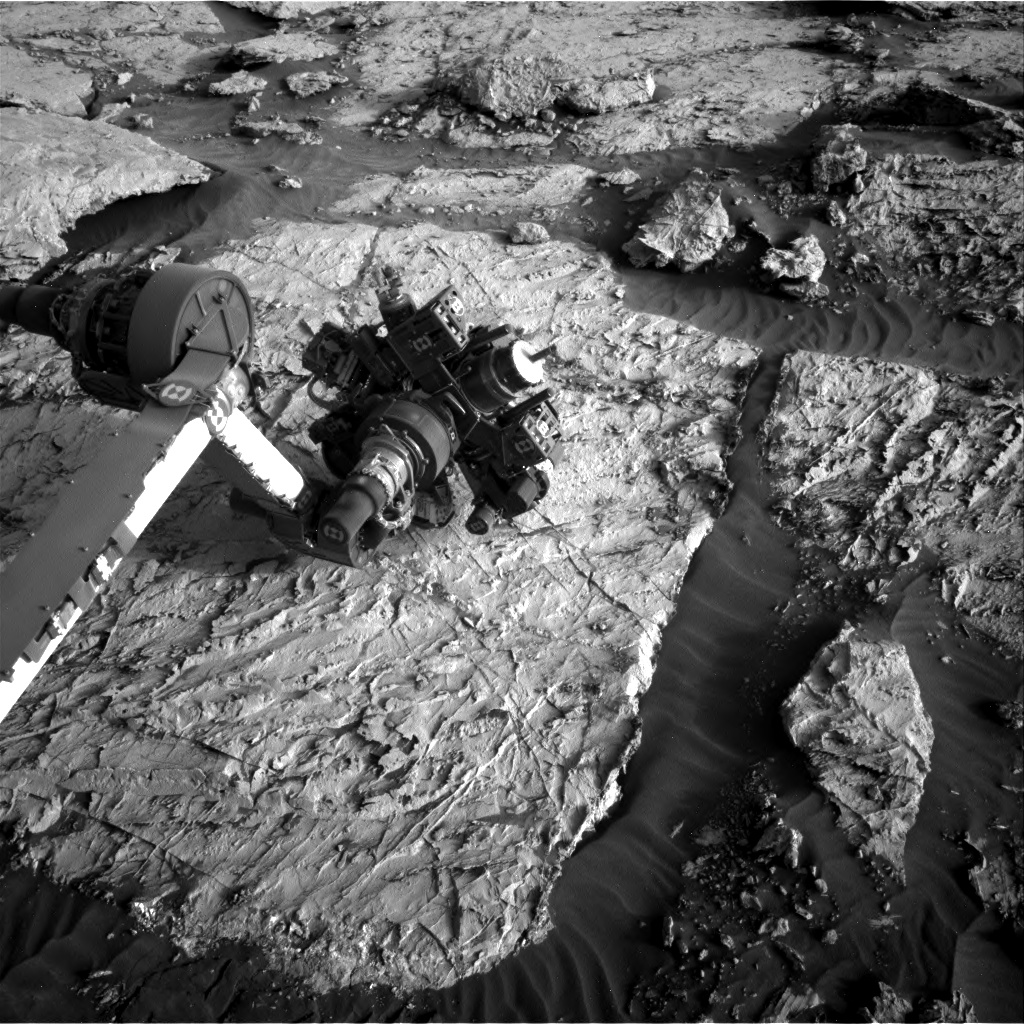 Nasa's Mars rover Curiosity acquired this image using its Right Navigation Camera on Sol 3085, at drive 2214, site number 87