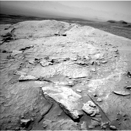 Nasa's Mars rover Curiosity acquired this image using its Left Navigation Camera on Sol 3086, at drive 2520, site number 87
