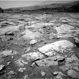 Nasa's Mars rover Curiosity acquired this image using its Right Navigation Camera on Sol 3086, at drive 2400, site number 87