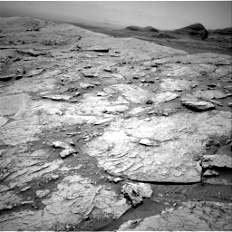 Nasa's Mars rover Curiosity acquired this image using its Right Navigation Camera on Sol 3086, at drive 2454, site number 87
