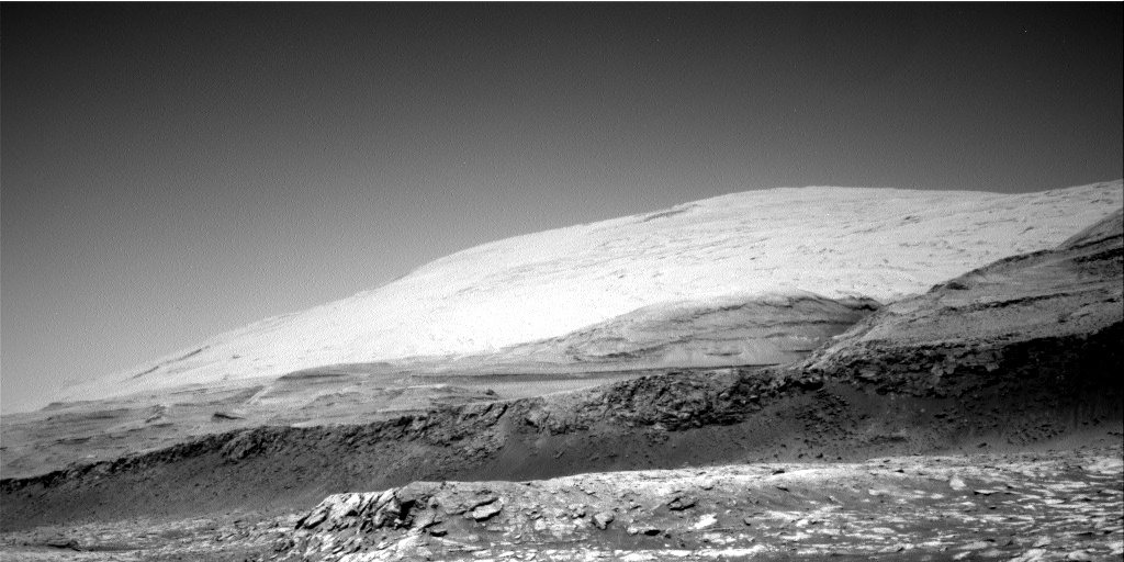 Nasa's Mars rover Curiosity acquired this image using its Right Navigation Camera on Sol 3086, at drive 2536, site number 87