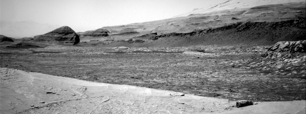 Nasa's Mars rover Curiosity acquired this image using its Right Navigation Camera on Sol 3106, at drive 2578, site number 87