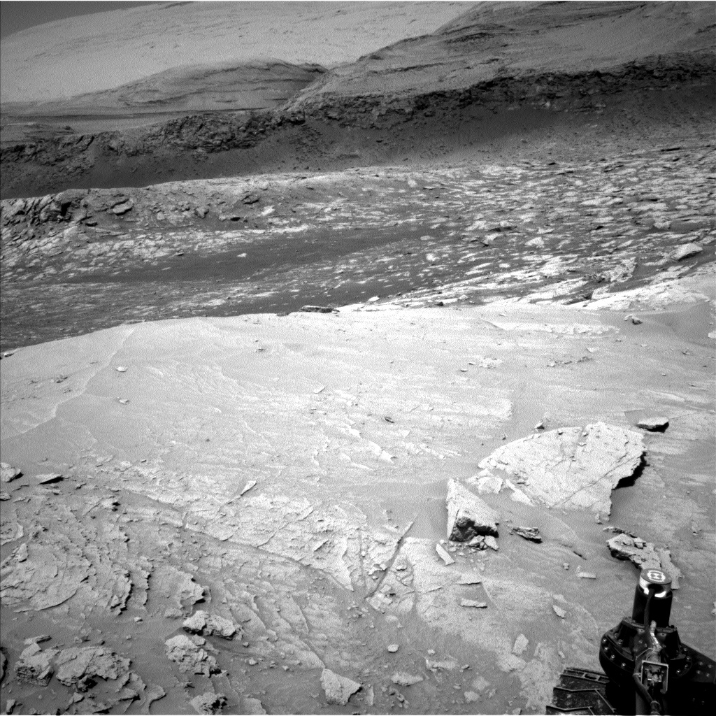 Nasa's Mars rover Curiosity acquired this image using its Left Navigation Camera on Sol 3107, at drive 2578, site number 87