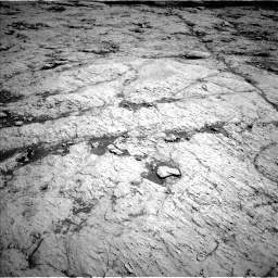 Nasa's Mars rover Curiosity acquired this image using its Left Navigation Camera on Sol 3136, at drive 450, site number 88