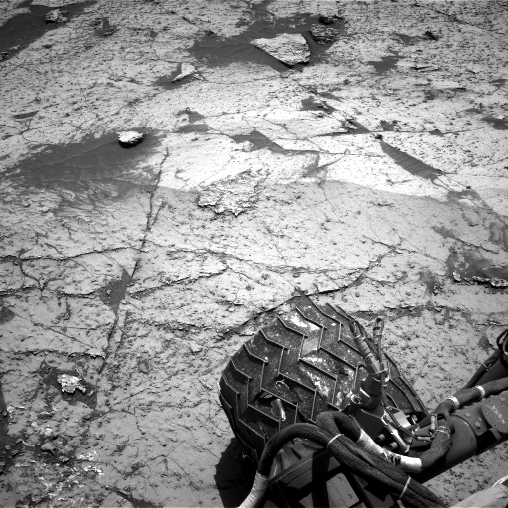 Nasa's Mars rover Curiosity acquired this image using its Right Navigation Camera on Sol 3143, at drive 2130, site number 88