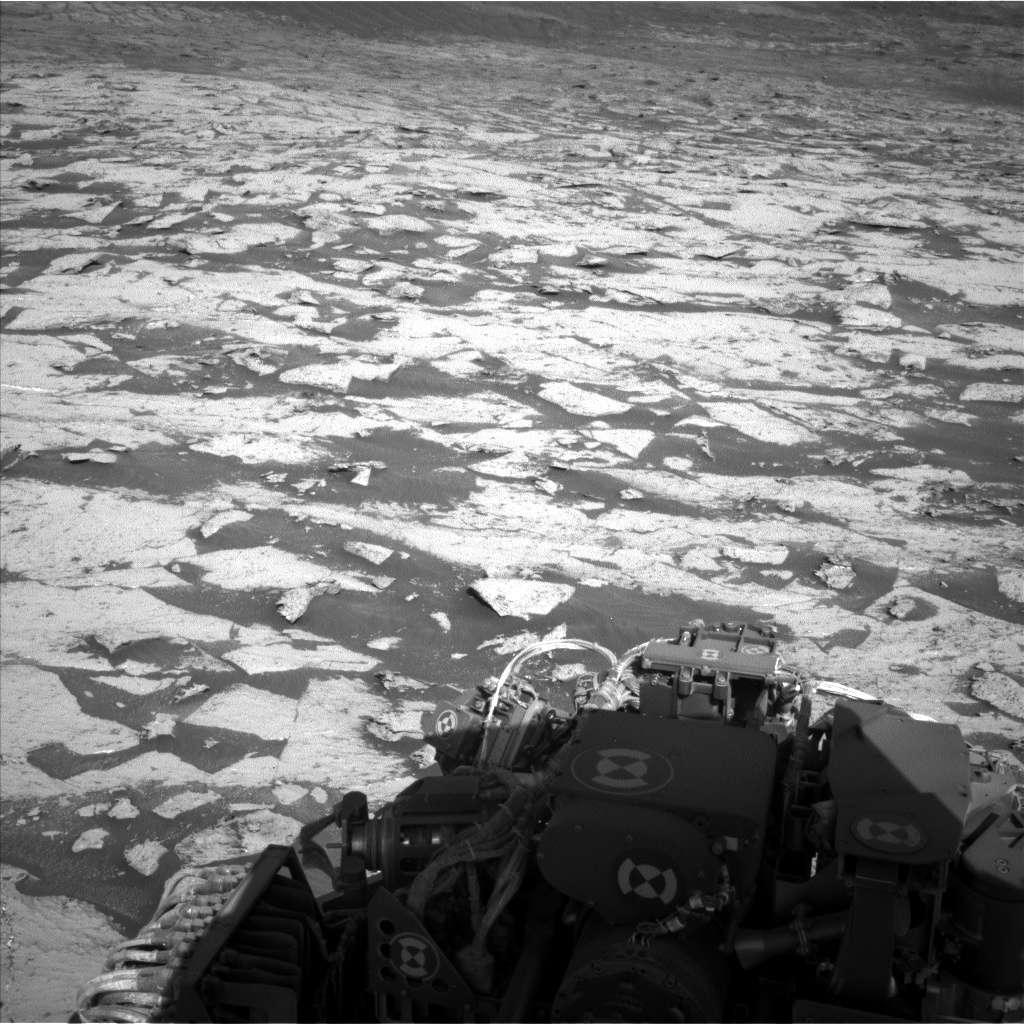 Nasa's Mars rover Curiosity acquired this image using its Left Navigation Camera on Sol 3145, at drive 2422, site number 88