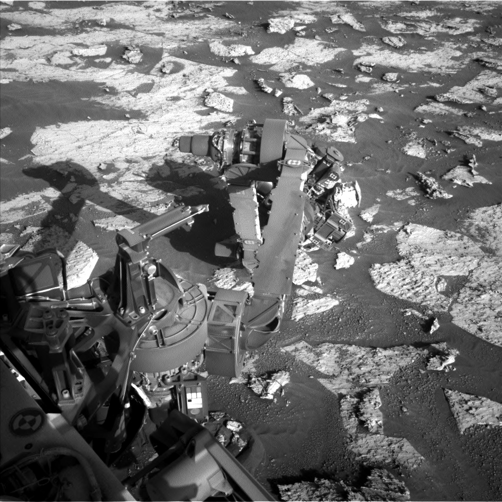 Nasa's Mars rover Curiosity acquired this image using its Left Navigation Camera on Sol 3146, at drive 2422, site number 88