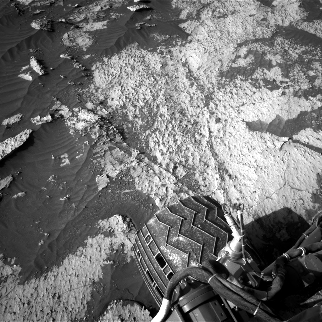 Nasa's Mars rover Curiosity acquired this image using its Right Navigation Camera on Sol 3147, at drive 2794, site number 88