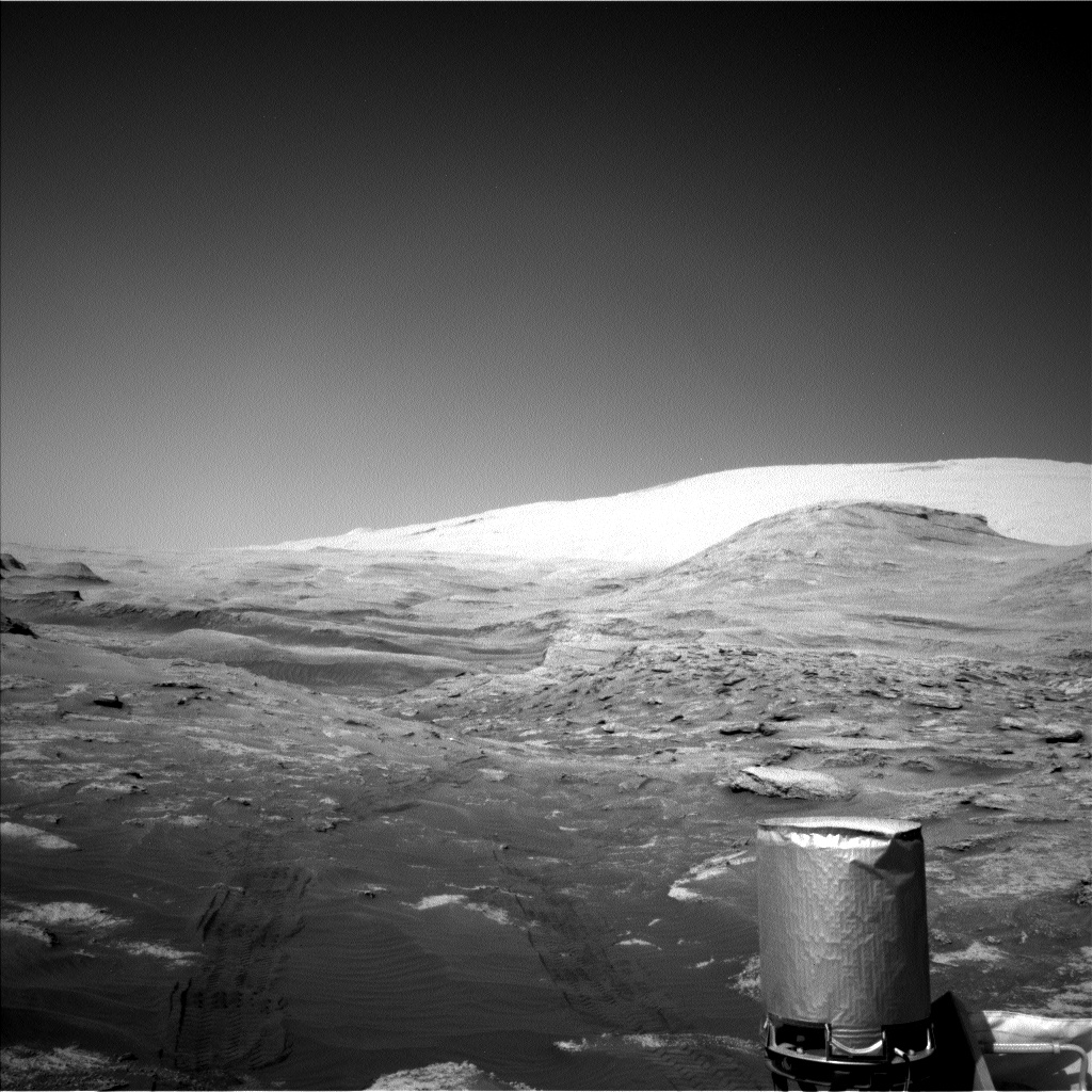 Nasa's Mars rover Curiosity acquired this image using its Left Navigation Camera on Sol 3192, at drive 232, site number 90