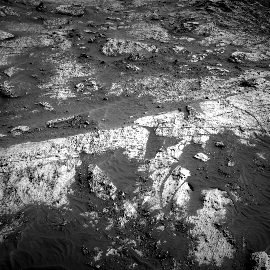 Nasa's Mars rover Curiosity acquired this image using its Right Navigation Camera on Sol 3192, at drive 186, site number 90
