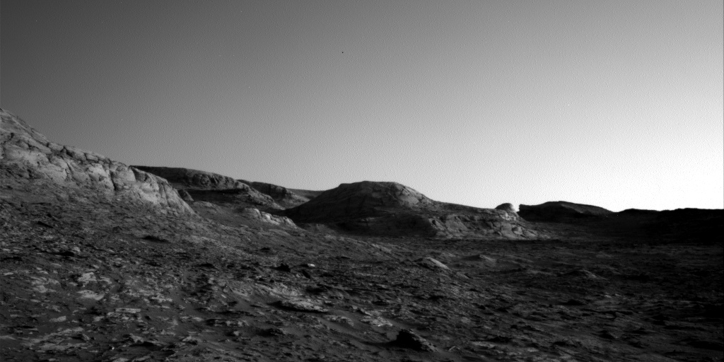 Nasa's Mars rover Curiosity acquired this image using its Right Navigation Camera on Sol 3200, at drive 892, site number 90