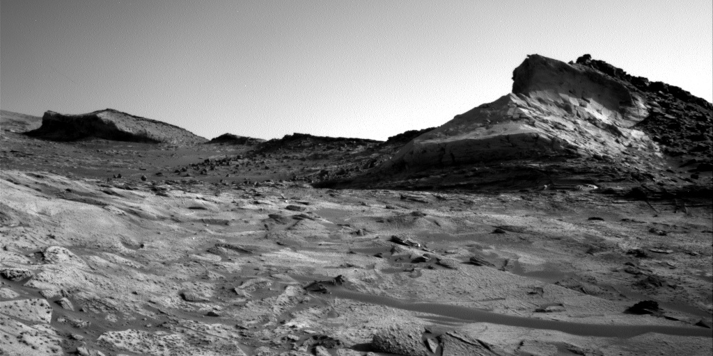 Nasa's Mars rover Curiosity acquired this image using its Right Navigation Camera on Sol 3225, at drive 390, site number 91