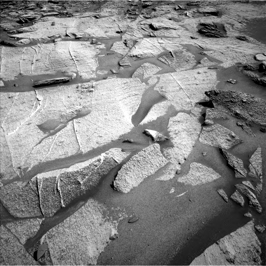 Nasa's Mars rover Curiosity acquired this image using its Left Navigation Camera on Sol 3274, at drive 624, site number 91