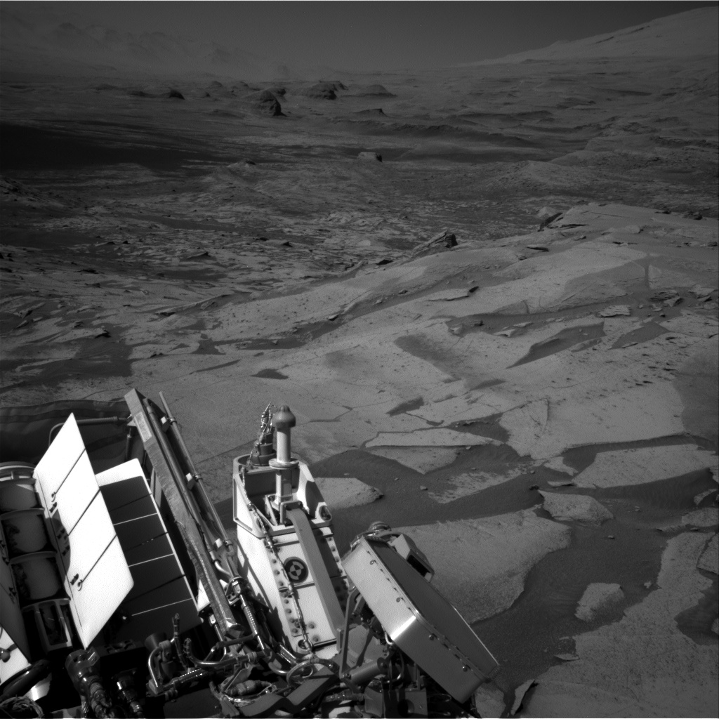 Nasa's Mars rover Curiosity acquired this image using its Right Navigation Camera on Sol 3274, at drive 660, site number 91