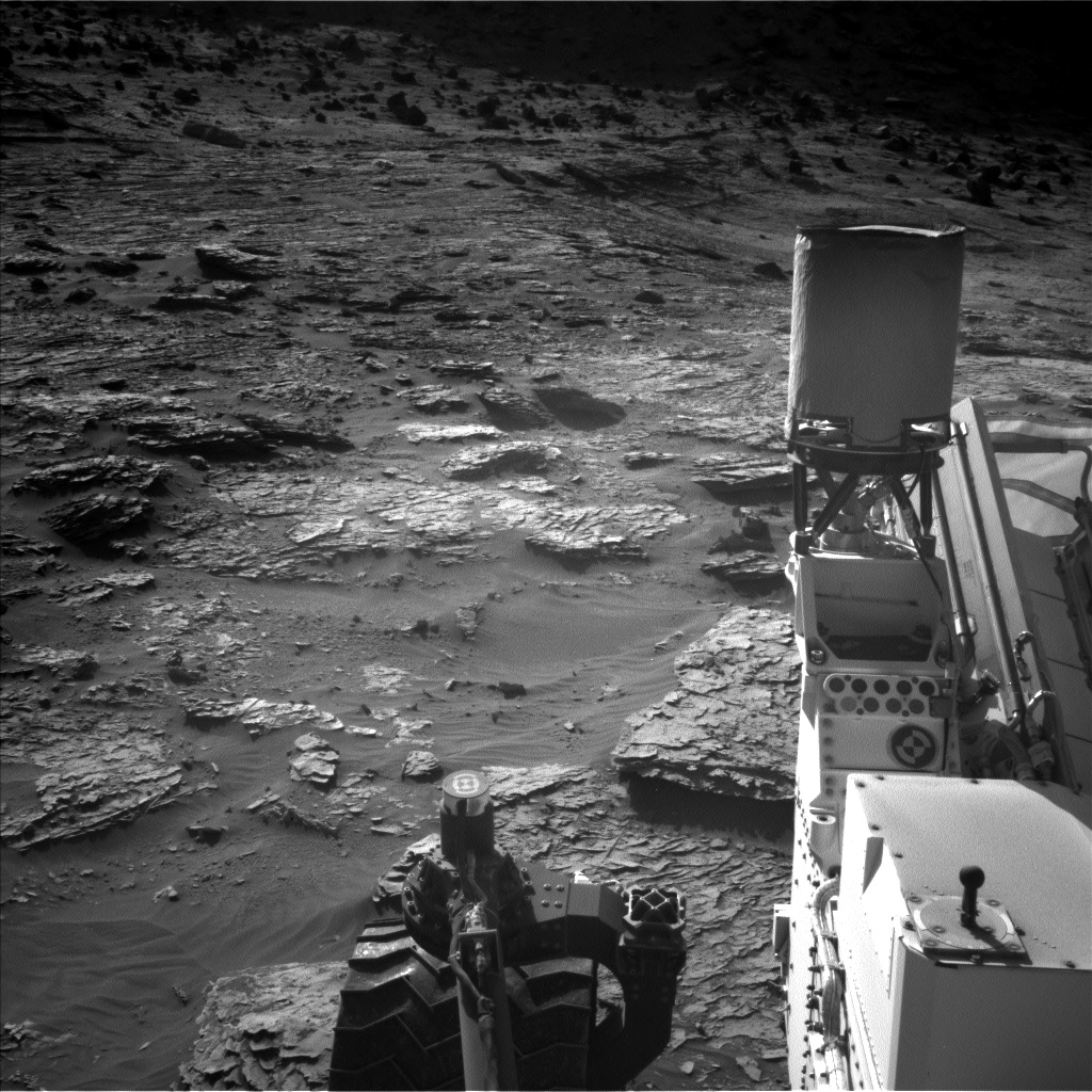 Nasa's Mars rover Curiosity acquired this image using its Left Navigation Camera on Sol 3277, at drive 880, site number 91