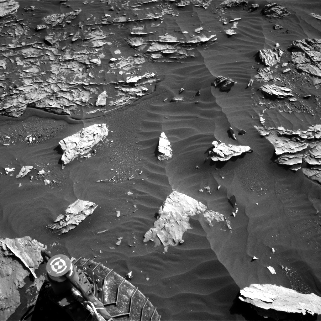 Nasa's Mars rover Curiosity acquired this image using its Right Navigation Camera on Sol 3279, at drive 1298, site number 91