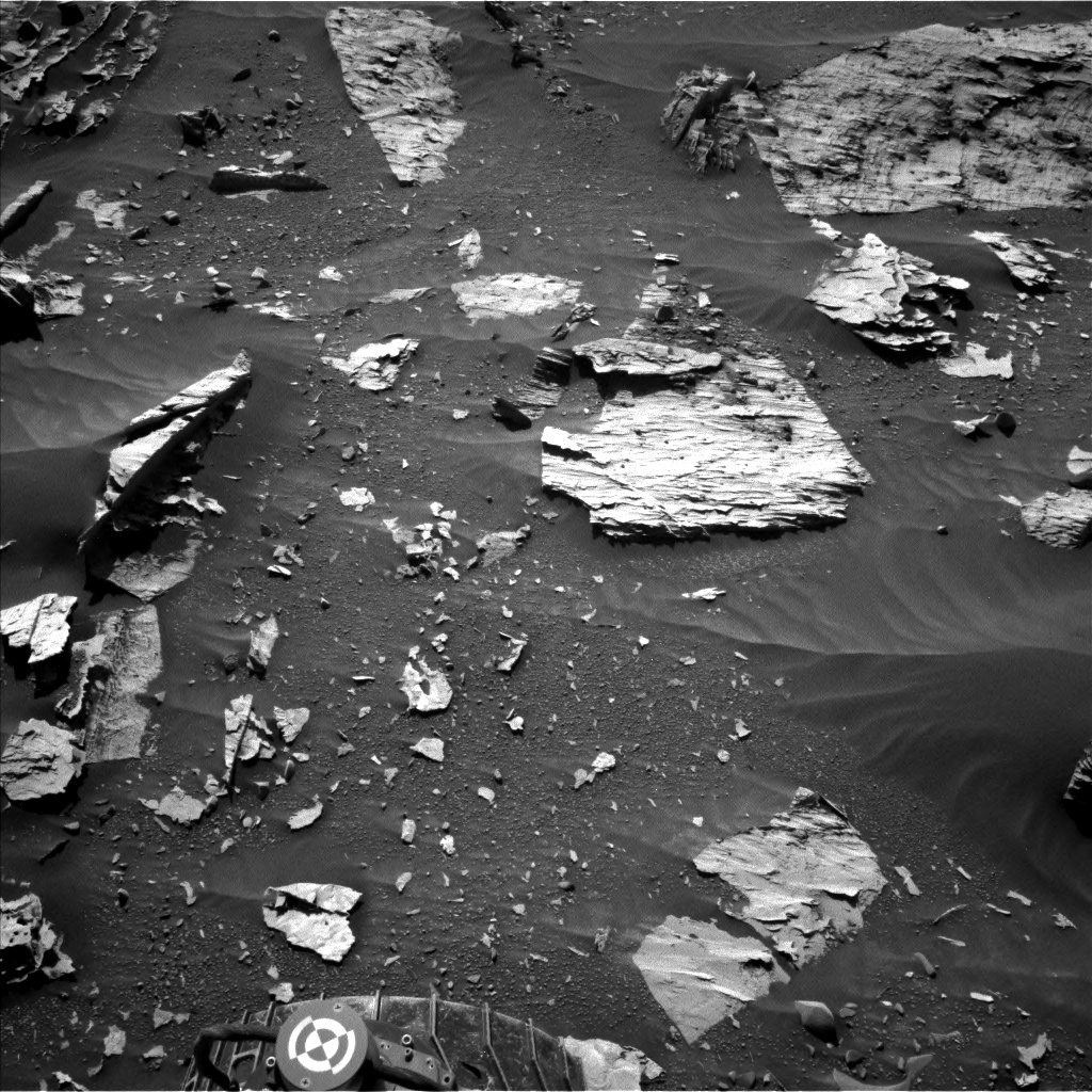 Nasa's Mars rover Curiosity acquired this image using its Left Navigation Camera on Sol 3285, at drive 2030, site number 91