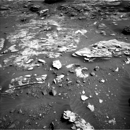Nasa's Mars rover Curiosity acquired this image using its Left Navigation Camera on Sol 3286, at drive 2072, site number 91