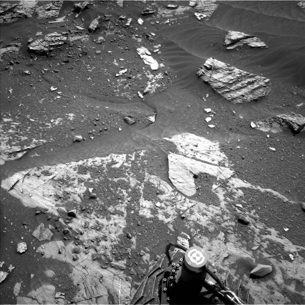 Nasa's Mars rover Curiosity acquired this image using its Left Navigation Camera on Sol 3286, at drive 2132, site number 91