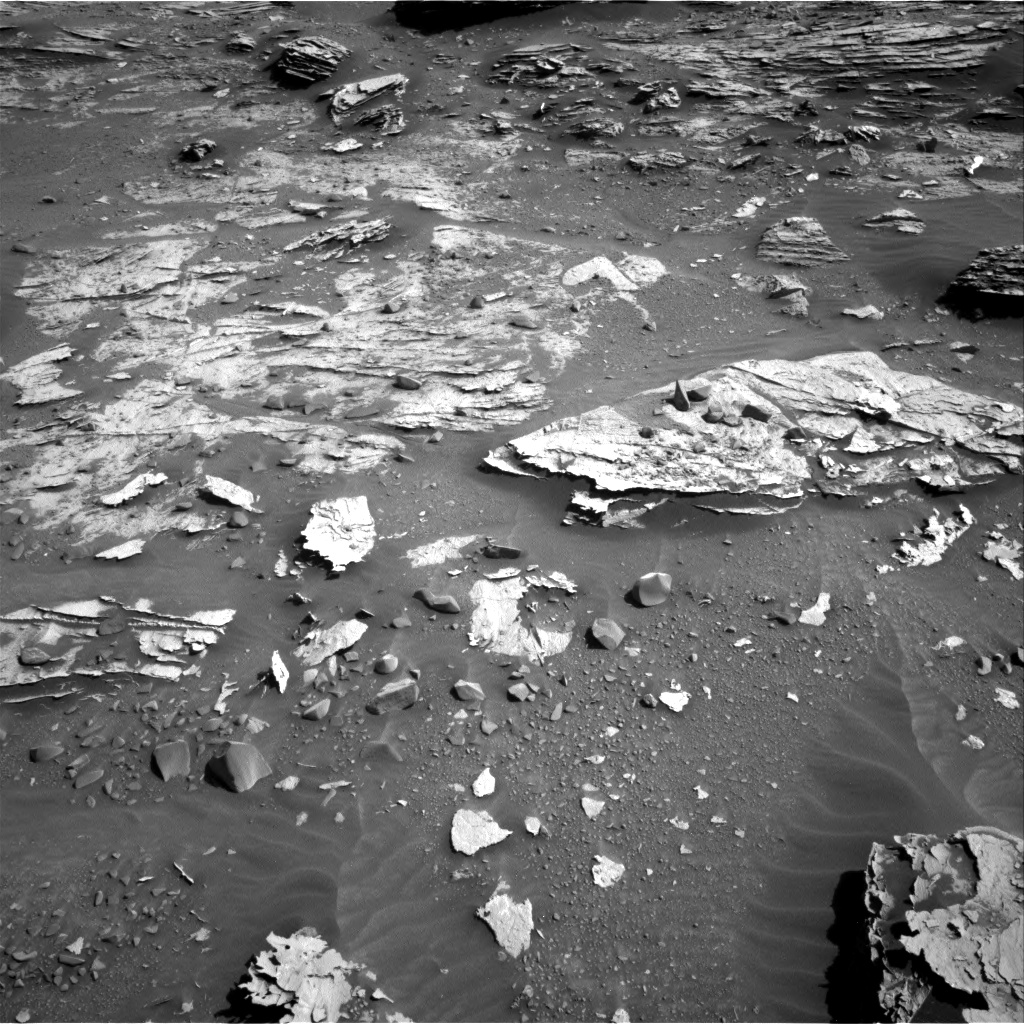 Nasa's Mars rover Curiosity acquired this image using its Right Navigation Camera on Sol 3286, at drive 2096, site number 91