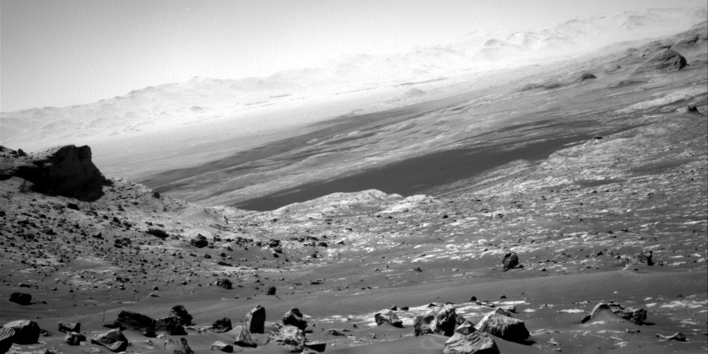 Nasa's Mars rover Curiosity acquired this image using its Right Navigation Camera on Sol 3315, at drive 2538, site number 91