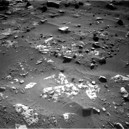 Nasa's Mars rover Curiosity acquired this image using its Right Navigation Camera on Sol 3318, at drive 2916, site number 91