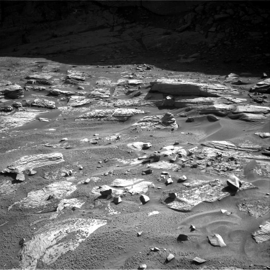 Nasa's Mars rover Curiosity acquired this image using its Right Navigation Camera on Sol 3319, at drive 3204, site number 91