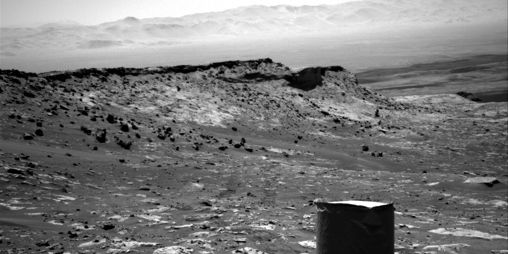 Nasa's Mars rover Curiosity acquired this image using its Right Navigation Camera on Sol 3320, at drive 3204, site number 91