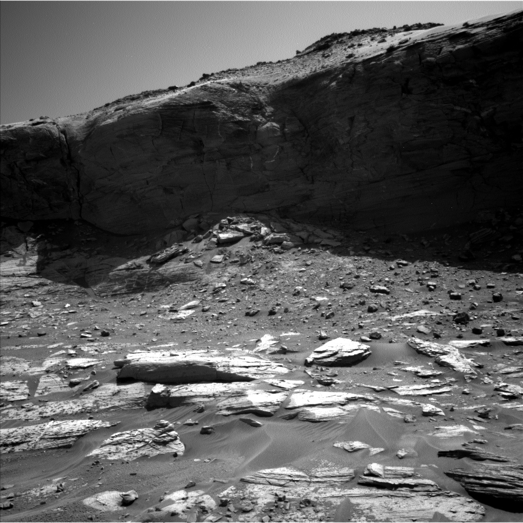 Nasa's Mars rover Curiosity acquired this image using its Left Navigation Camera on Sol 3322, at drive 3210, site number 91