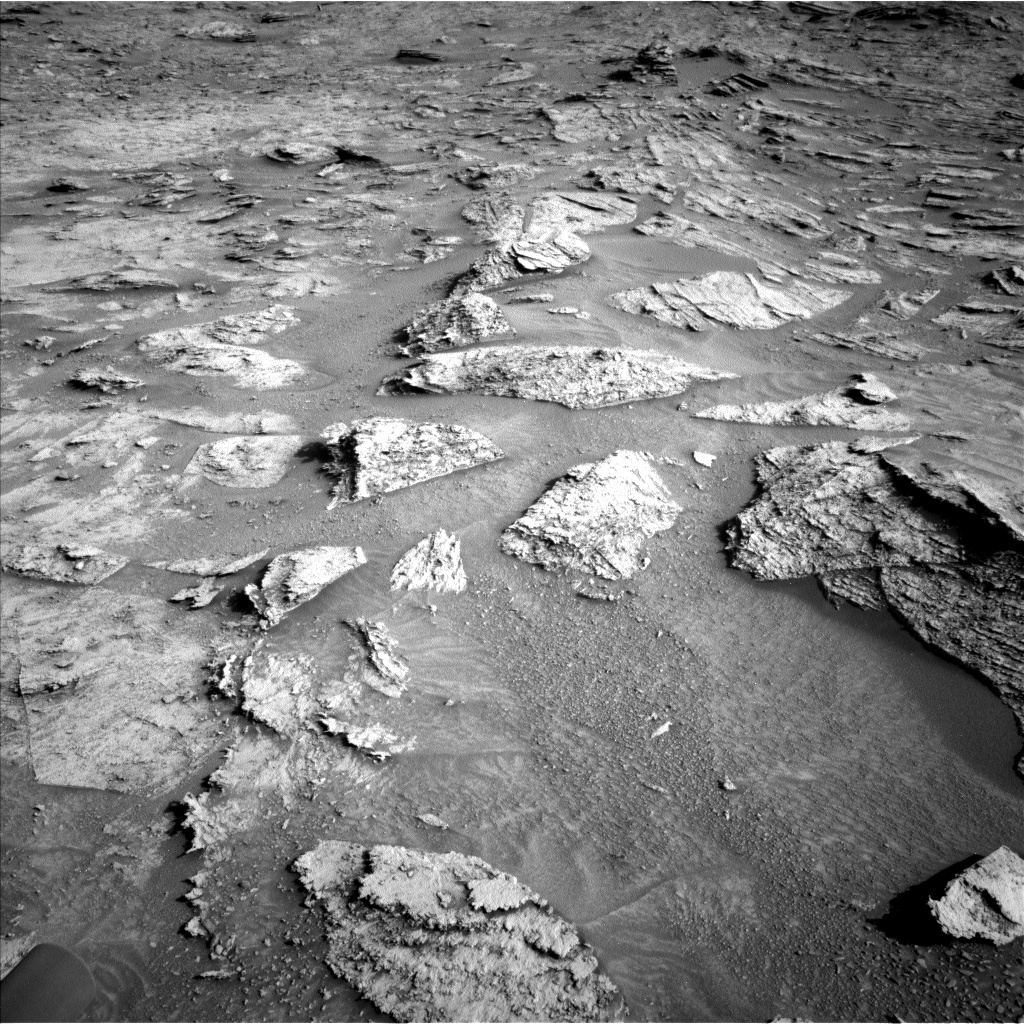 Nasa's Mars rover Curiosity acquired this image using its Left Navigation Camera on Sol 3333, at drive 1230, site number 92