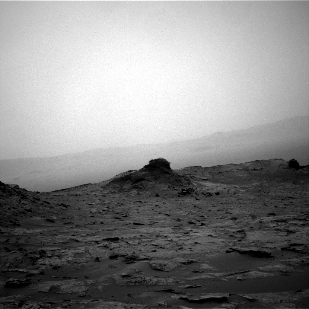 Nasa's Mars rover Curiosity acquired this image using its Right Navigation Camera on Sol 3351, at drive 2002, site number 92