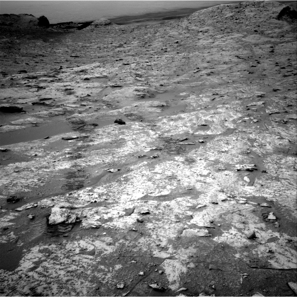 Nasa's Mars rover Curiosity acquired this image using its Right Navigation Camera on Sol 3351, at drive 2002, site number 92
