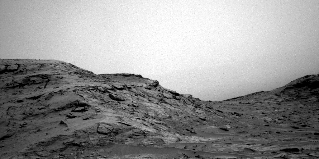 Nasa's Mars rover Curiosity acquired this image using its Right Navigation Camera on Sol 3352, at drive 2002, site number 92