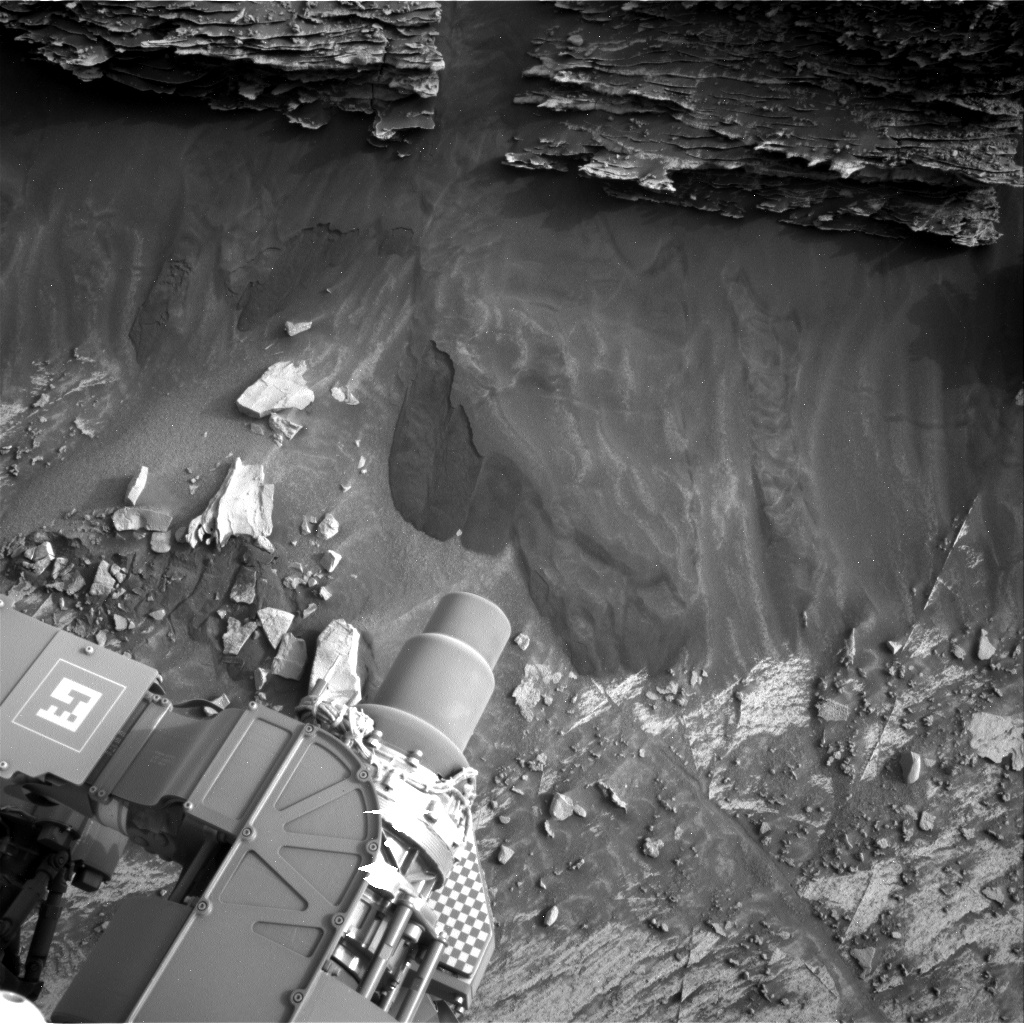 Nasa's Mars rover Curiosity acquired this image using its Right Navigation Camera on Sol 3353, at drive 2254, site number 92