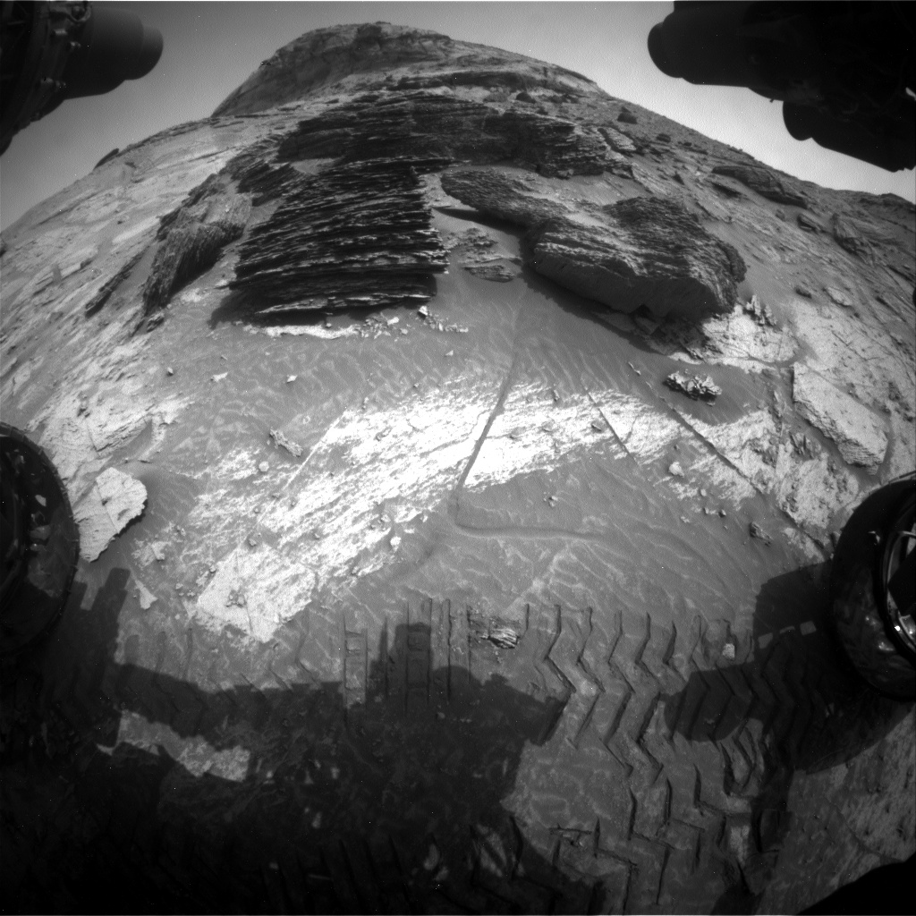 Nasa's Mars rover Curiosity acquired this image using its Front Hazard Avoidance Camera (Front Hazcam) on Sol 3359, at drive 2650, site number 92