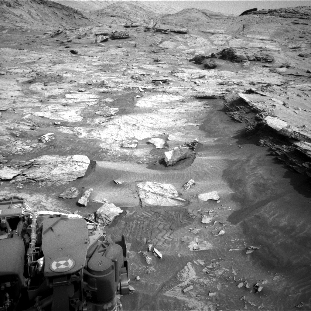 Nasa's Mars rover Curiosity acquired this image using its Left Navigation Camera on Sol 3372, at drive 0, site number 93