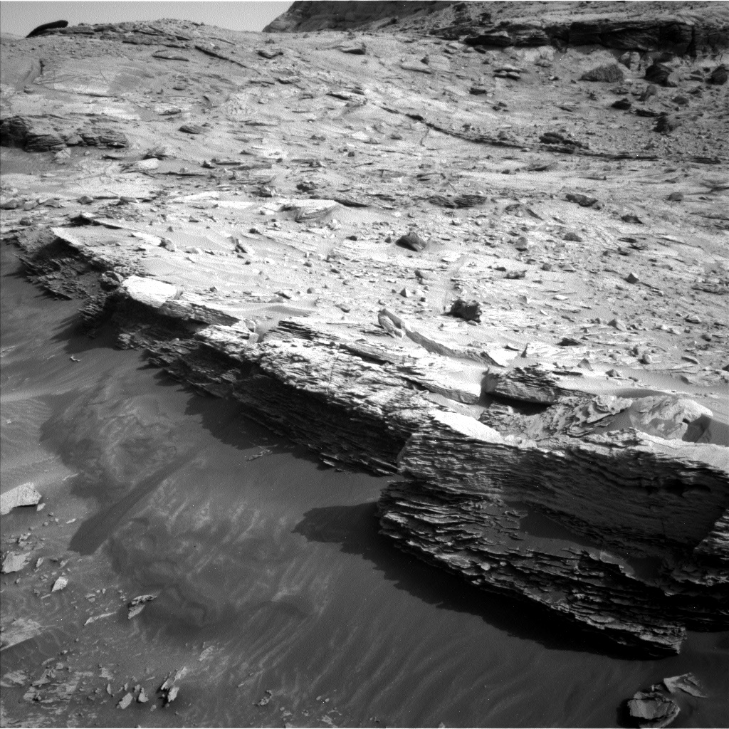 Nasa's Mars rover Curiosity acquired this image using its Left Navigation Camera on Sol 3372, at drive 0, site number 93