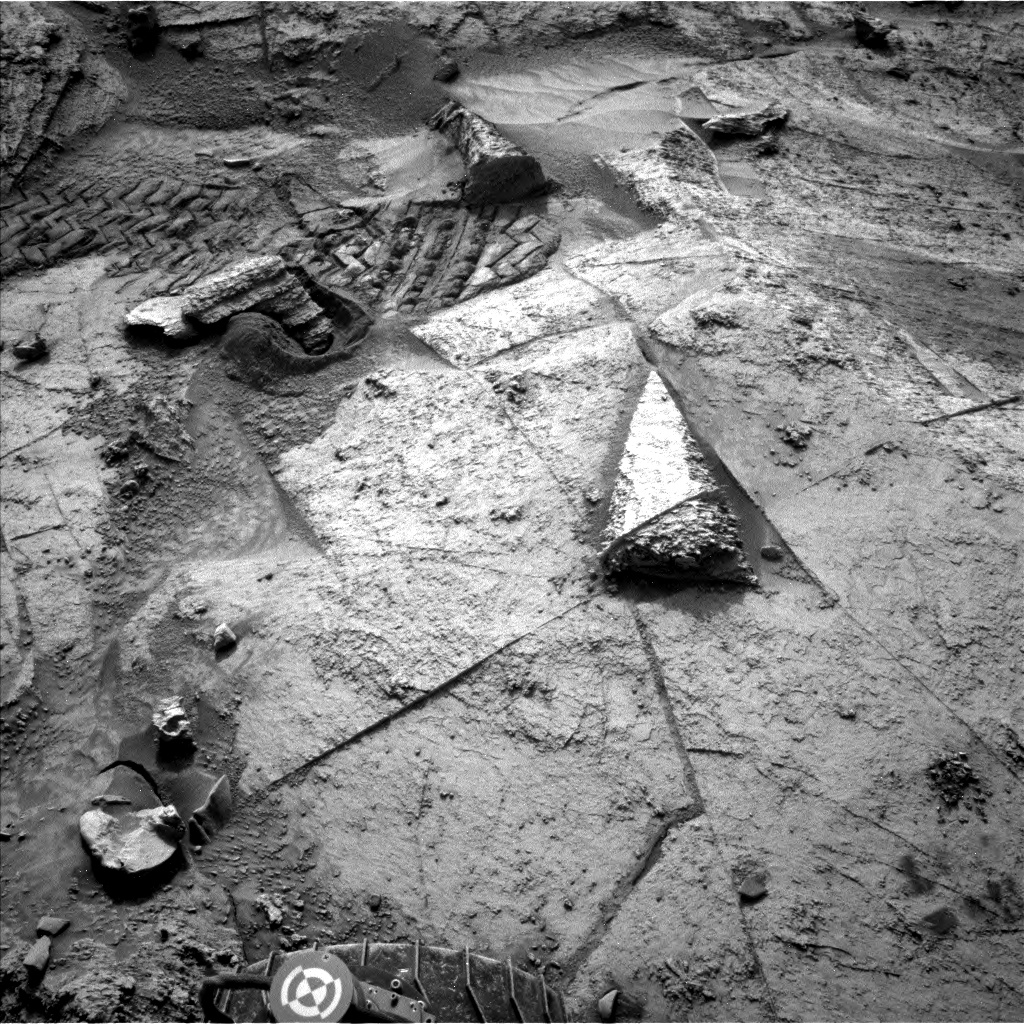 Nasa's Mars rover Curiosity acquired this image using its Left Navigation Camera on Sol 3379, at drive 838, site number 93