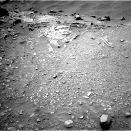 Nasa's Mars rover Curiosity acquired this image using its Left Navigation Camera on Sol 3390, at drive 2070, site number 93