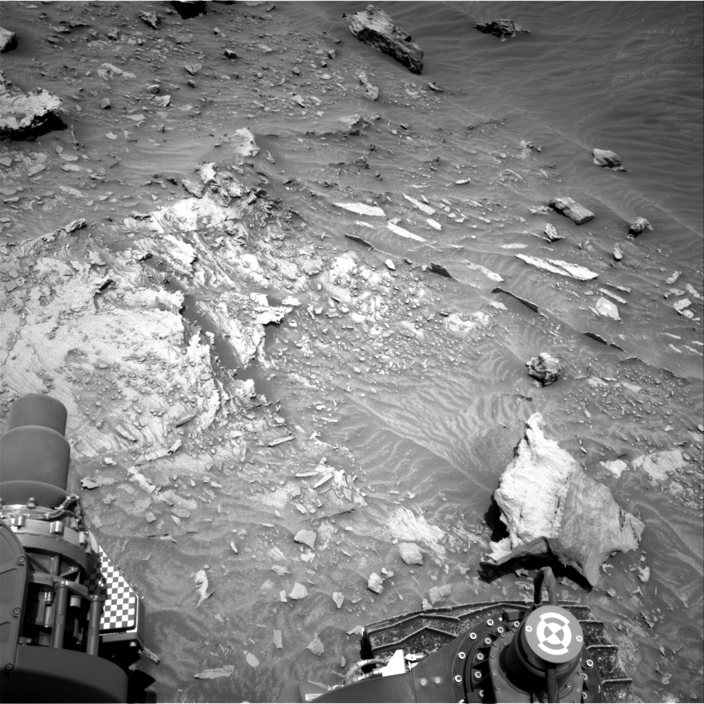 Nasa's Mars rover Curiosity acquired this image using its Right Navigation Camera on Sol 3393, at drive 2164, site number 93