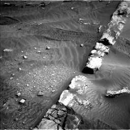 Nasa's Mars rover Curiosity acquired this image using its Left Navigation Camera on Sol 3444, at drive 736, site number 94