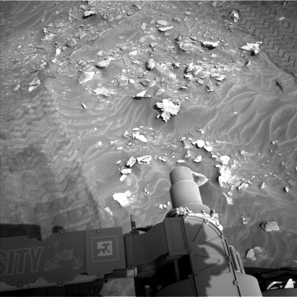 Nasa's Mars rover Curiosity acquired this image using its Left Navigation Camera on Sol 3444, at drive 910, site number 94