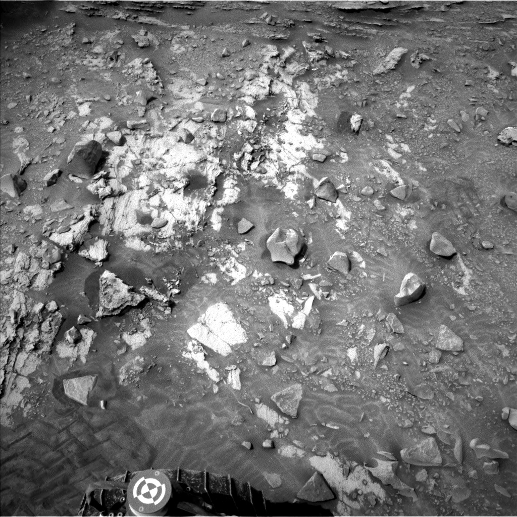 Nasa's Mars rover Curiosity acquired this image using its Left Navigation Camera on Sol 3450, at drive 1102, site number 94