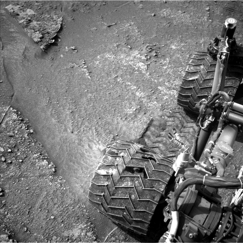 Nasa's Mars rover Curiosity acquired this image using its Left Navigation Camera on Sol 3463, at drive 3086, site number 94