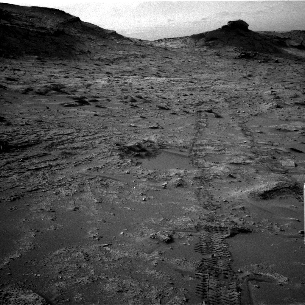 Nasa's Mars rover Curiosity acquired this image using its Left Navigation Camera on Sol 3463, at drive 3086, site number 94