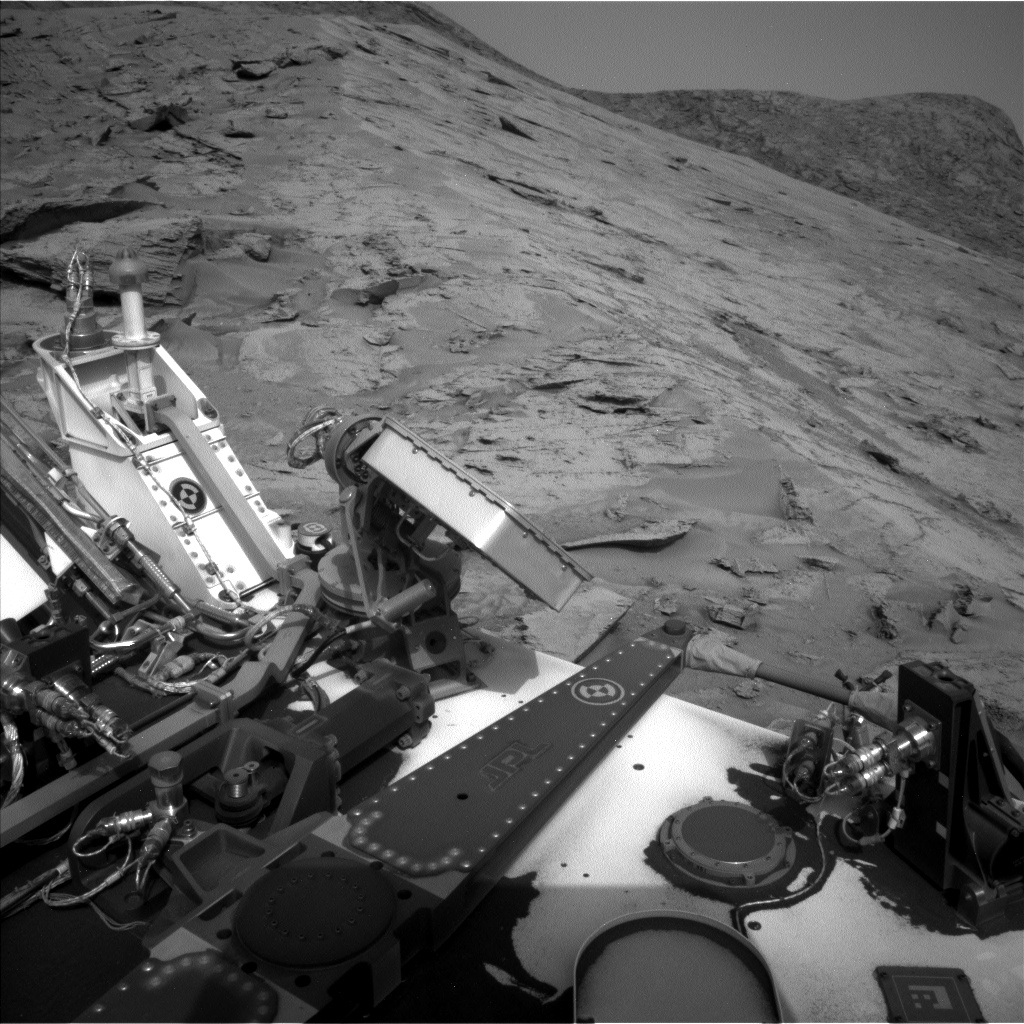 Nasa's Mars rover Curiosity acquired this image using its Left Navigation Camera on Sol 3489, at drive 2388, site number 95