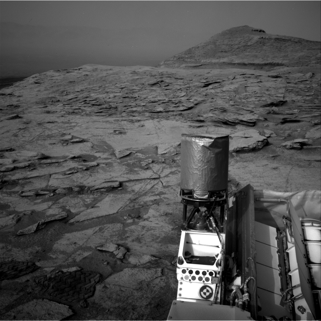 Nasa's Mars rover Curiosity acquired this image using its Right Navigation Camera on Sol 3492, at drive 2652, site number 95