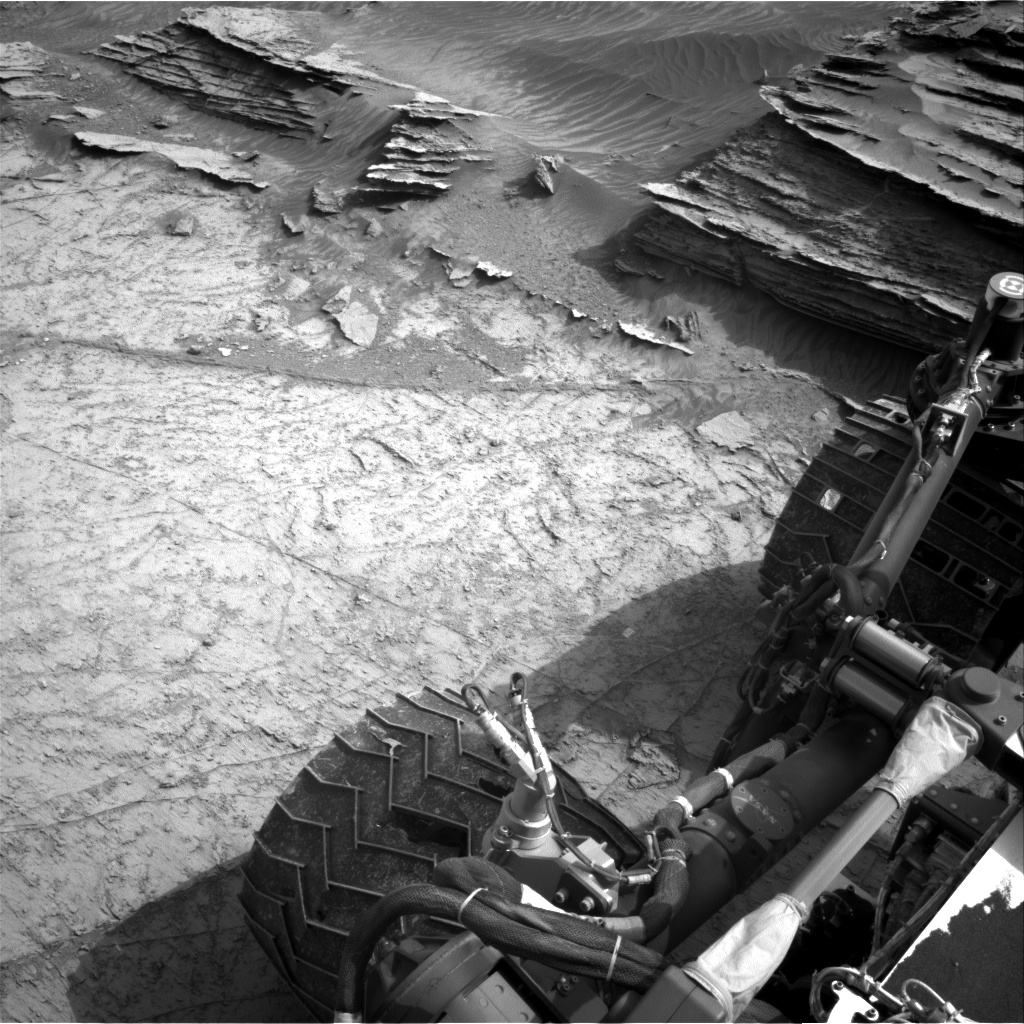 Nasa's Mars rover Curiosity acquired this image using its Right Navigation Camera on Sol 3513, at drive 3152, site number 95
