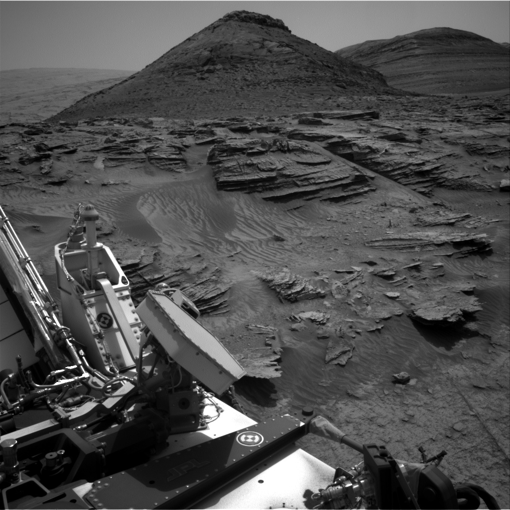 Nasa's Mars rover Curiosity acquired this image using its Right Navigation Camera on Sol 3522, at drive 3152, site number 95